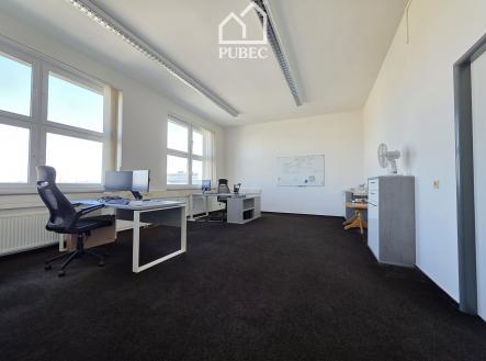 Pronájem kanceláře, 35 m²
