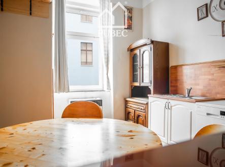 Pronájem bytu, 2+1, 75 m²