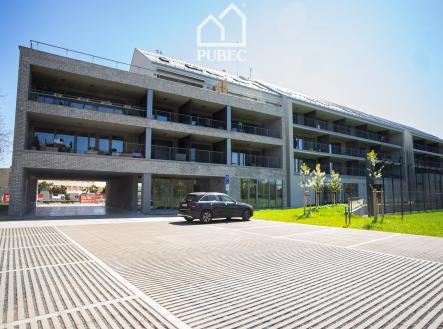 Pronájem bytu, 3+kk, 75 m²