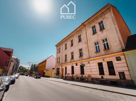 Prodej nájemního domu, 936 m²