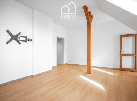 Pronájem bytu, 3+kk, 70 m²