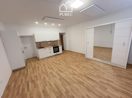 Pronájem bytu, 1+kk, 35 m²