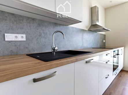 Pronájem bytu, 1+1, 44 m²