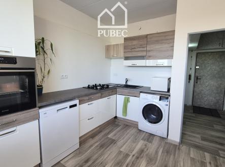 Pronájem bytu, 1+1, 39 m²