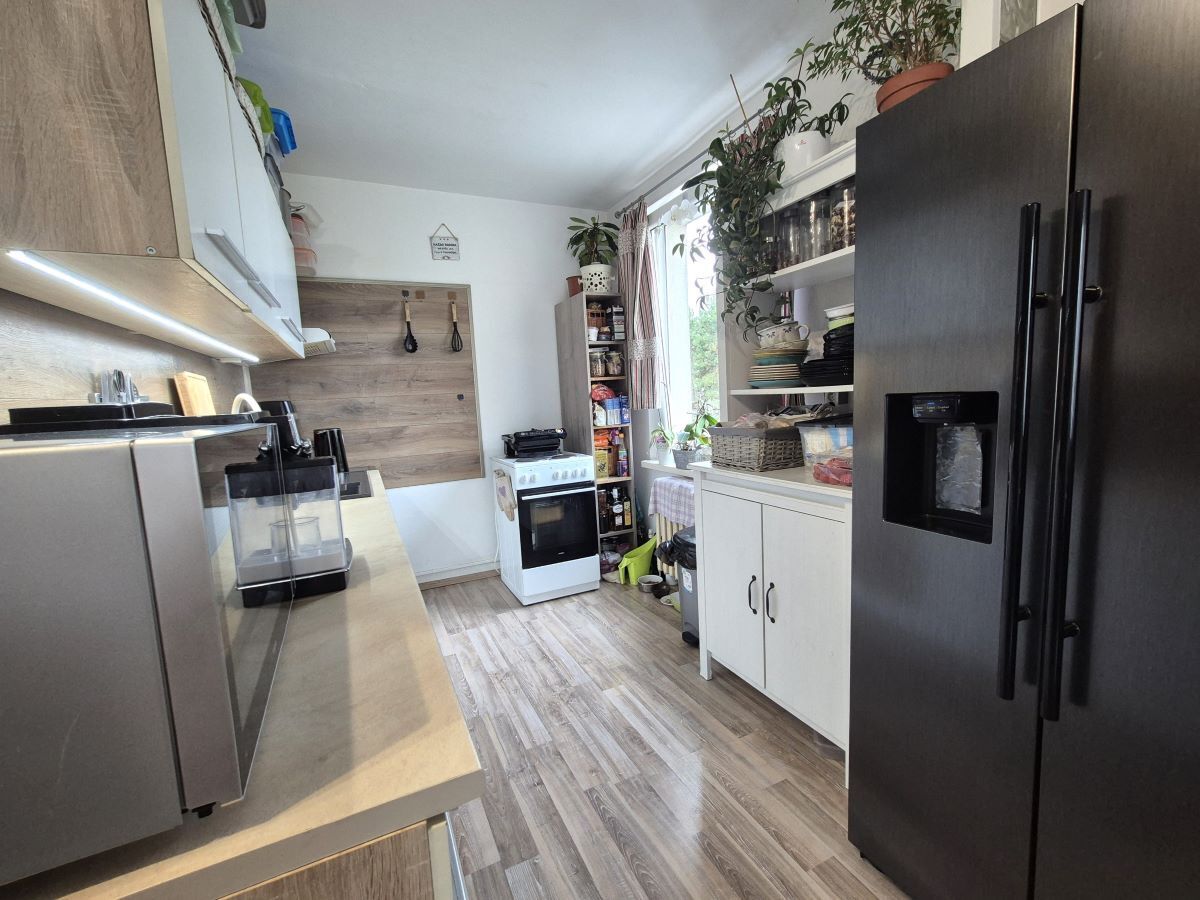 REZERVACE !!! Byt 4+1 s komorou a lodžií v Hořovicích