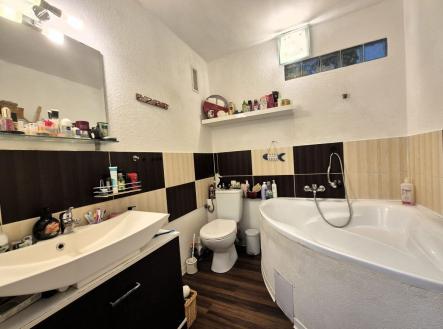 Prodej bytu, 4+1, 77 m²