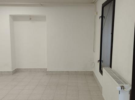 Pronájem - kanceláře, 76 m²