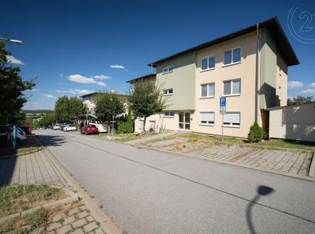 Prodej bytu, 3+kk, 67 m²