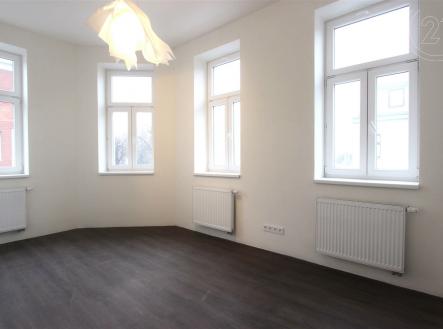 Pronájem bytu, 3+kk, 70 m²