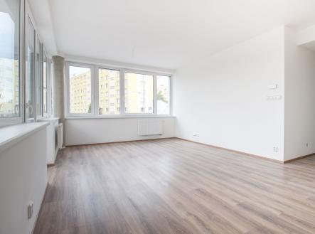 Pronájem bytu, 3+kk, 60 m²