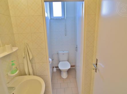 Pronájem kanceláře, 260 m²