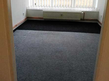 Pronájem kanceláře, 260 m²