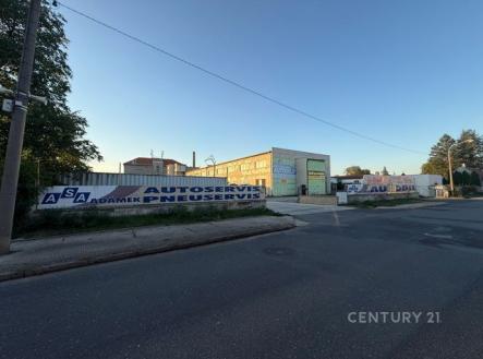 Prodej skladovací prostor, 2 301 m²