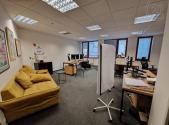 Pronájem kanceláře, 375 m²