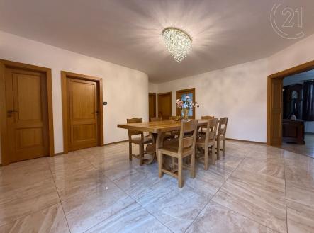 Prodej domu/vily, 275 m²