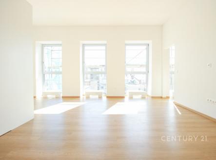 Pronájem bytu, 2+kk, 61 m²