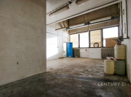 Pronájem výrobní prostor, 227 m²