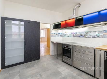 Pronájem bytu, 2+1, 89 m²