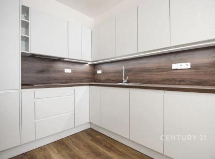 Pronájem bytu, 2+kk, 46 m²
