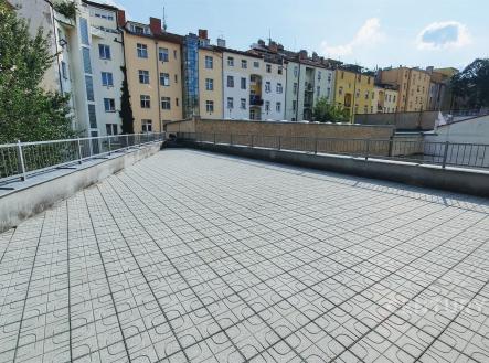 Pronájem kanceláře, 137 m²