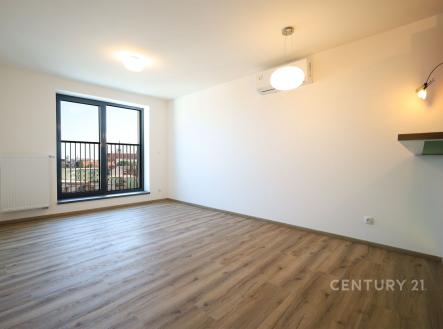 Pronájem bytu, 3+kk, 76 m²
