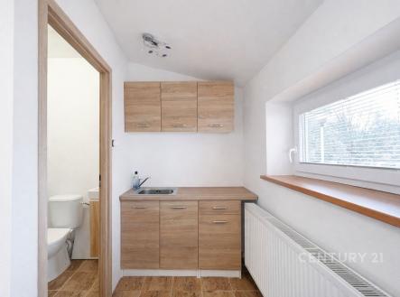 Pronájem kanceláře, 35 m²