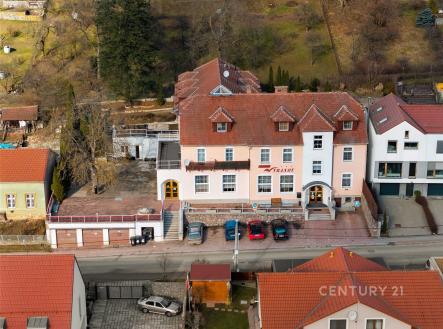 Prodej domu/vily, 930 m²