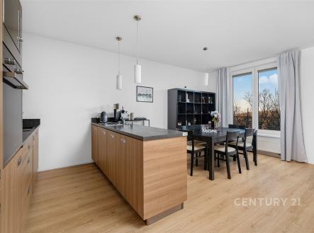 Prodej bytu, 3+kk, 97 m²