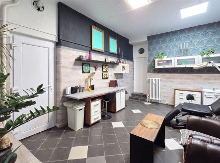 Pronájem obchodní prostor, 35 m²