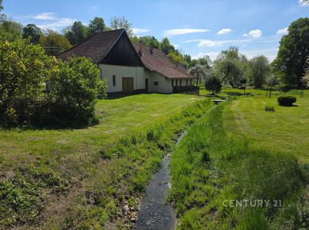 Prodej pozemku pro bydlení, 2 504 m²