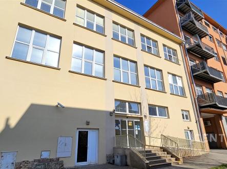 Prodej výrobní prostor, 5 883 m²