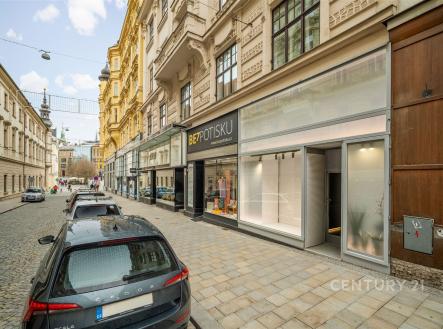 Pronájem obchodní prostor, 76 m²