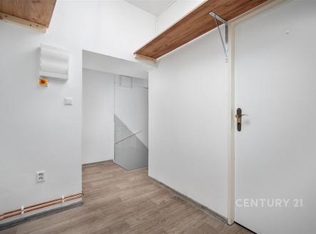 Pronájem obchodní prostor, 76 m²