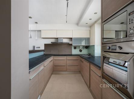 Prodej domu/vily, 232 m²