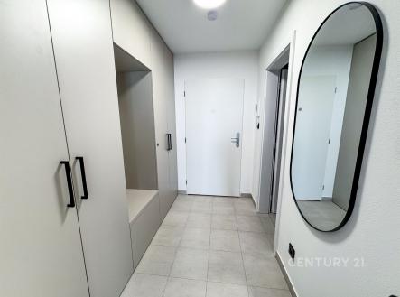 Pronájem bytu, 1+kk, 36 m²