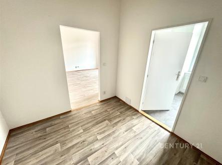 Pronájem bytu, 1+kk, 35 m²