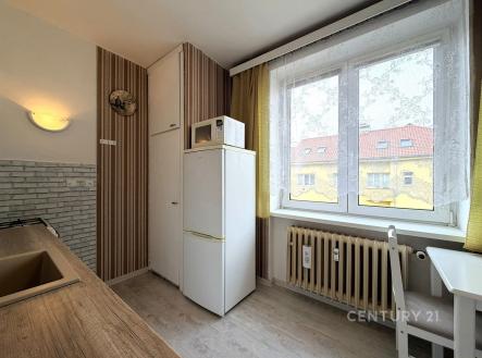 Pronájem bytu, 3+1, 61 m²
