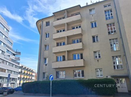 Pronájem bytu, 2+kk, 53 m²