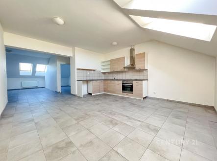 Pronájem bytu, 3+kk, 105 m²