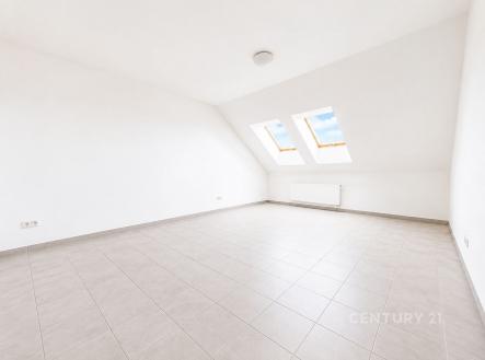 Pronájem bytu, 3+kk, 105 m²