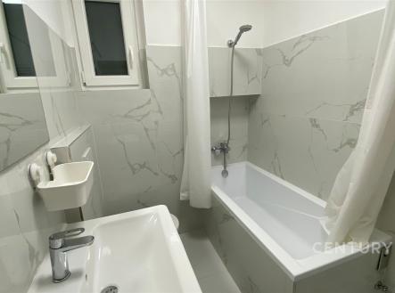 Pronájem bytu, 3+kk, 63 m²