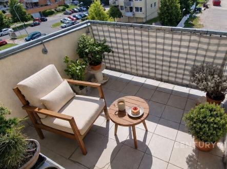 Pronájem bytu, 3+kk, 81 m²