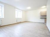 Pronájem bytu, 1+kk, 36 m²