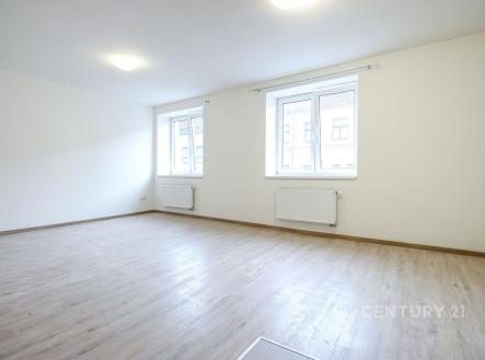 Pronájem bytu, 1+kk, 36 m²