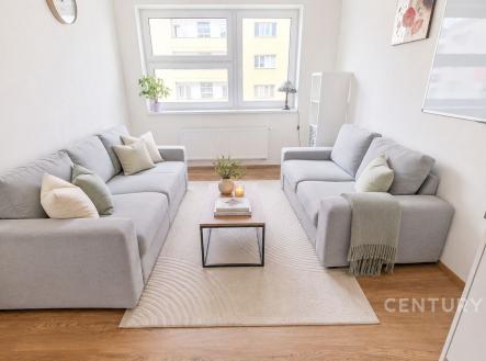 Pronájem bytu, 1+kk, 34 m²
