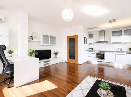 Prodej bytu, 2+kk, 64 m²