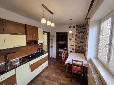 Pronájem bytu, 2+1, 61 m²