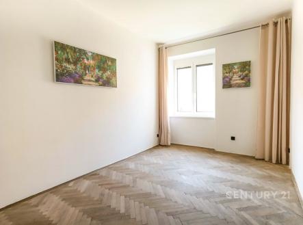 Pronájem bytu, 2+1, 72 m²
