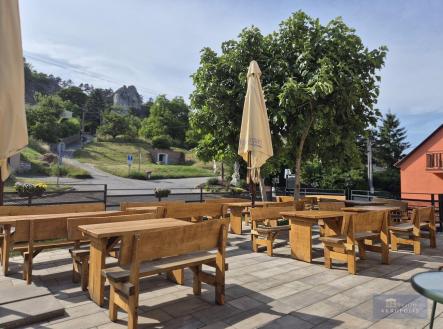 Pronájem restaurace, 822 m²