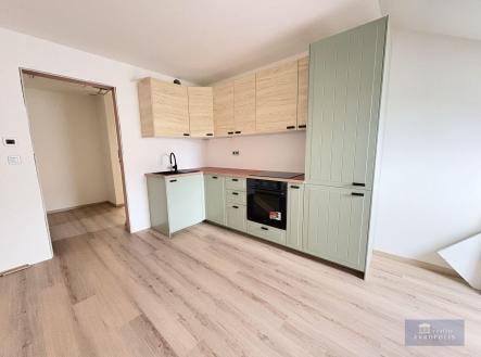 Pronájem bytu, 2+kk, 43 m²
